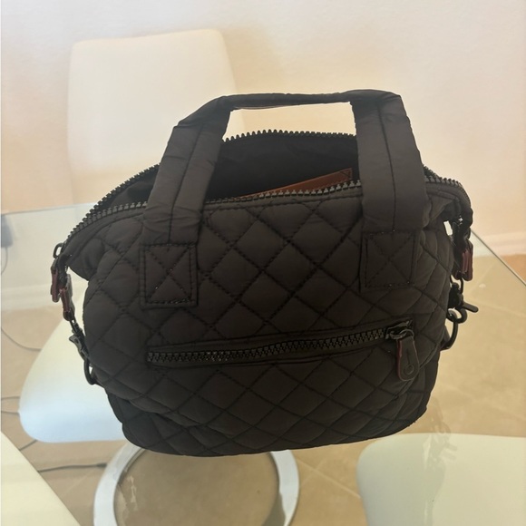 Handbags - Quilted Black Handbag with Cossbody